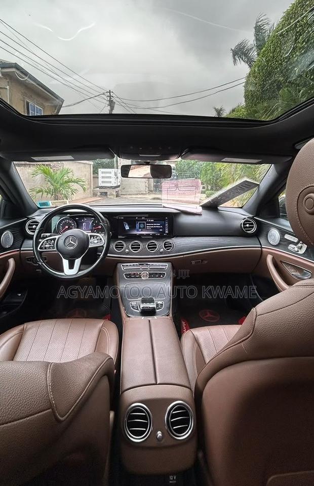 Mercedes-Benz E300 2019 White