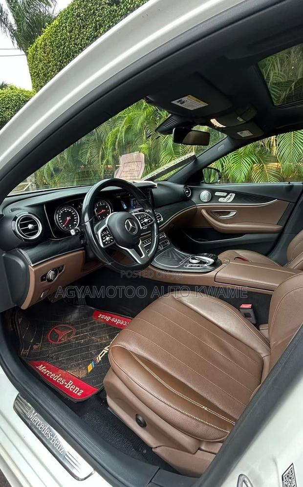 Mercedes-Benz E300 2019 White