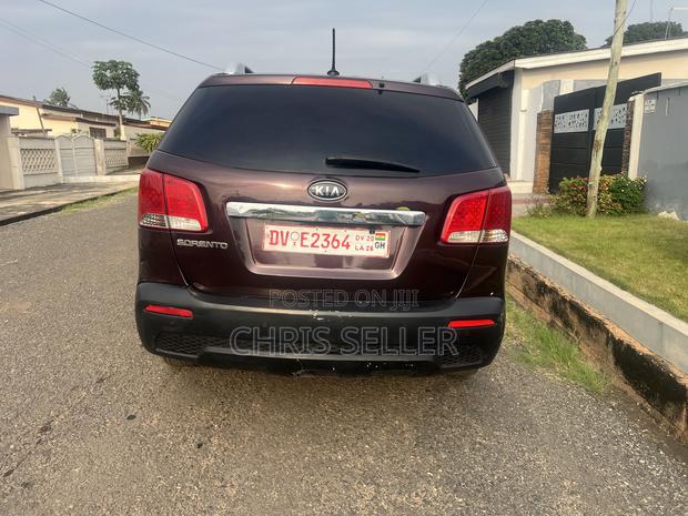 Kia Sorento 2011 Burgundy