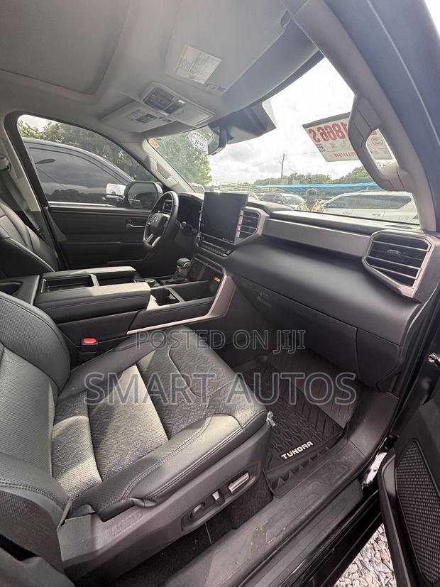 Toyota Tundra Limited Double Cab 6.5' Bed 2023 Black