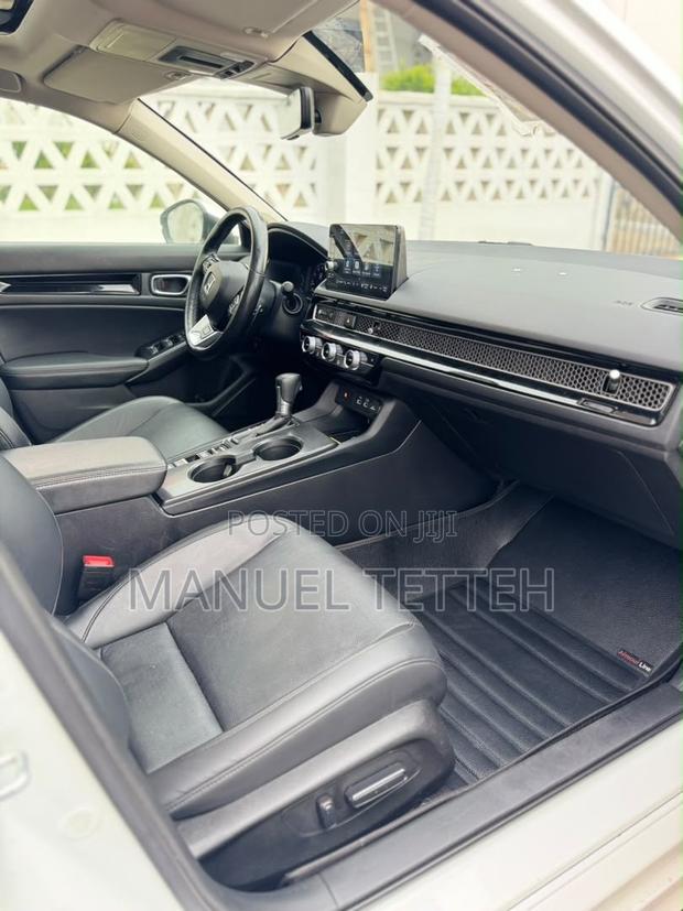 Honda Civic Touring 2022 White