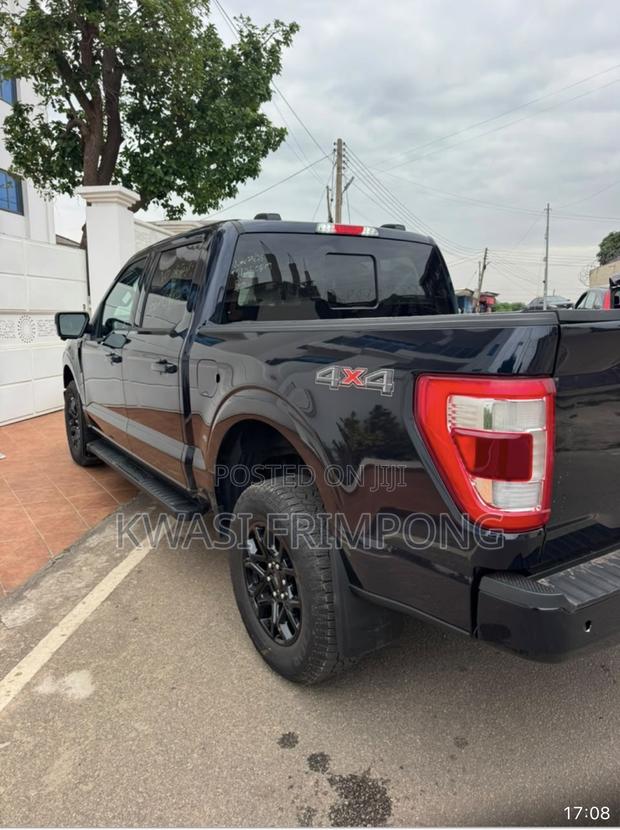 Ford F-150 XL 4WD SuperCrew 5.5' Box 2025 Blue