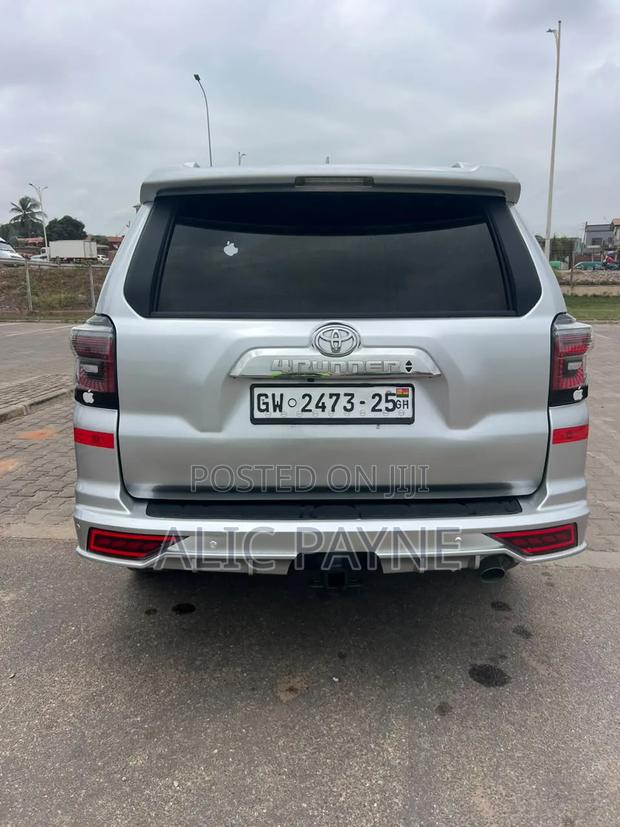 Toyota 4-Runner 2019 Silver