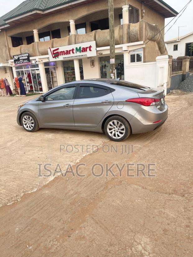 Hyundai Elantra Limited 4dr Sedan (1.8L 4cyl 6A) 2014 Gray