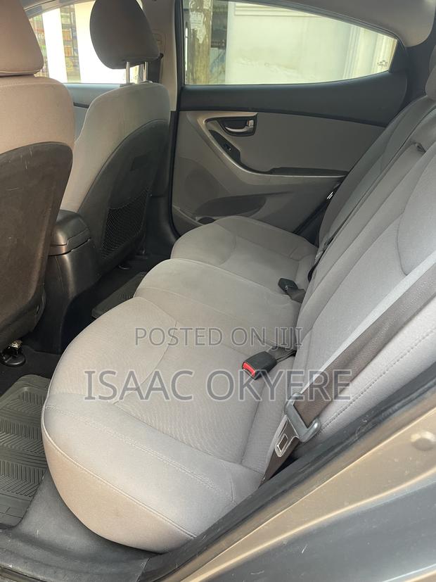 Hyundai Elantra Limited 4dr Sedan (1.8L 4cyl 6A) 2014 Gray