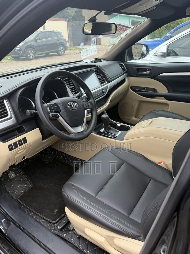Toyota Highlander 2019 Black