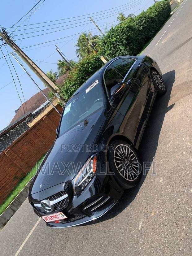 Mercedes-Benz C300 2020 Black