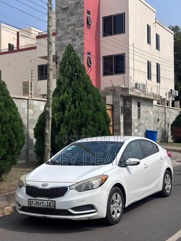 Kia Forte EX Sedan 2013 White