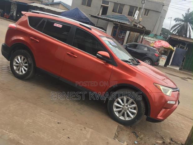 Toyota RAV4 2017 Burgundy