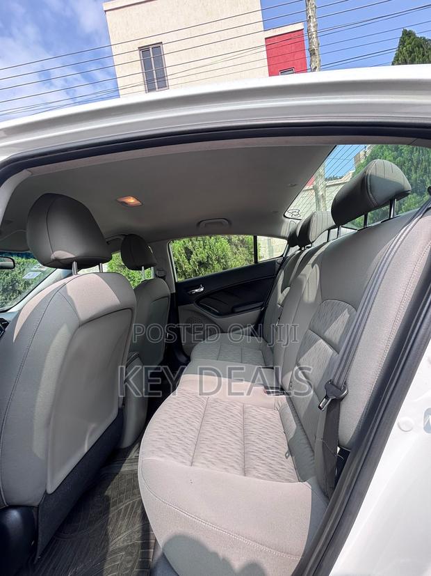 Kia Forte EX Sedan 2013 White