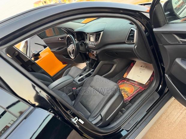 Hyundai Tucson 2018 Black