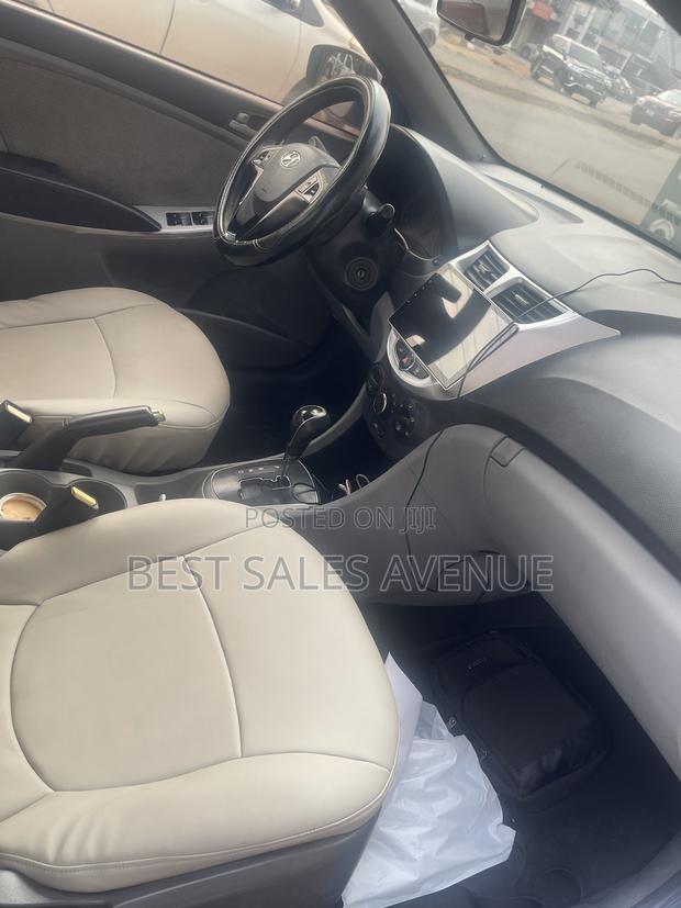 Hyundai Accent GLS 4dr Sedan (1.6L 4cyl 6A) 2014 Gray
