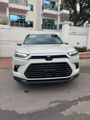 Toyota Grand Highlander Platinum AWD 2024 Gray for sale