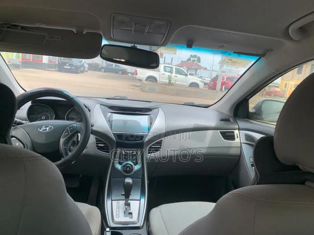 Hyundai Elantra 2013 Black