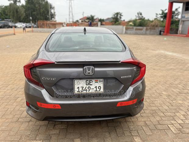 Honda Civic Touring 4dr Sedan (1.5L 4cyl) 2016 Gray