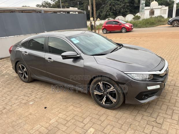 Honda Civic Touring 4dr Sedan (1.5L 4cyl) 2016 Gray