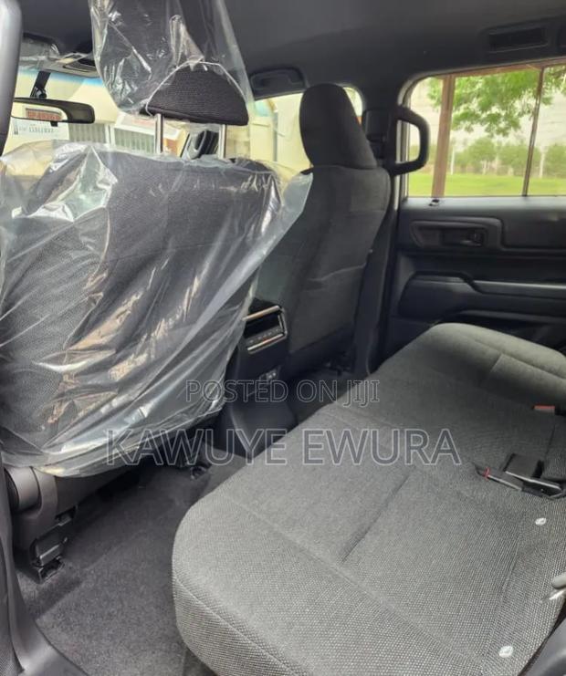 New Toyota Land Cruiser Prado 2025 Black