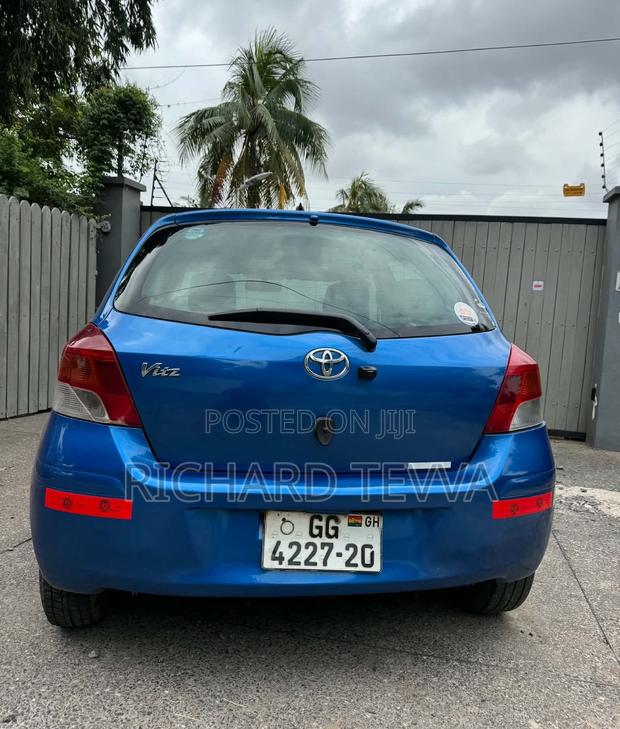 Toyota Vitz 1.3 AWD 5dr 2010 Blue