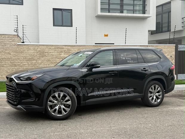 New Toyota Highlander Limited AWD 2024 Black