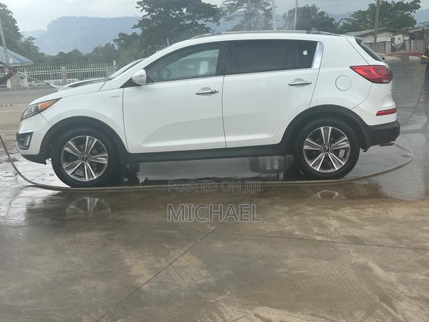 Kia Sportage SX 4dr SUV (2.0L 4cyl Turbo 6A) 2015 White