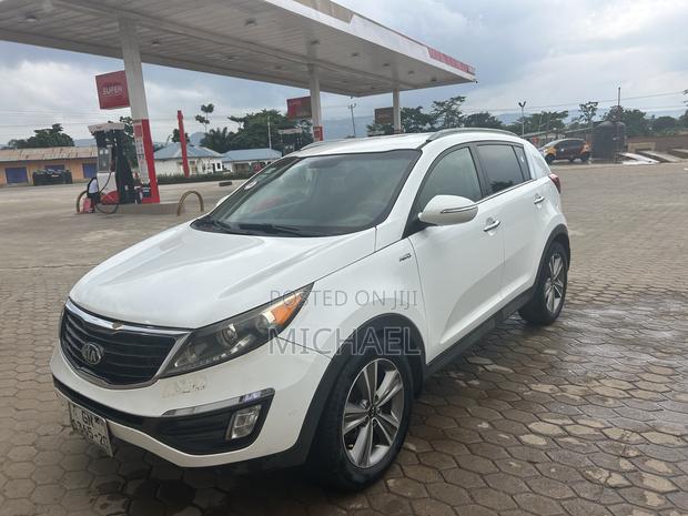 Kia Sportage SX 4dr SUV (2.0L 4cyl Turbo 6A) 2015 White