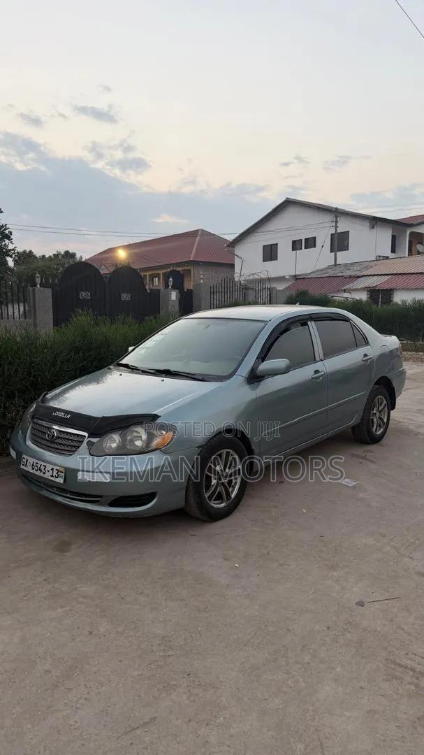 Toyota Corolla 2007 Gray