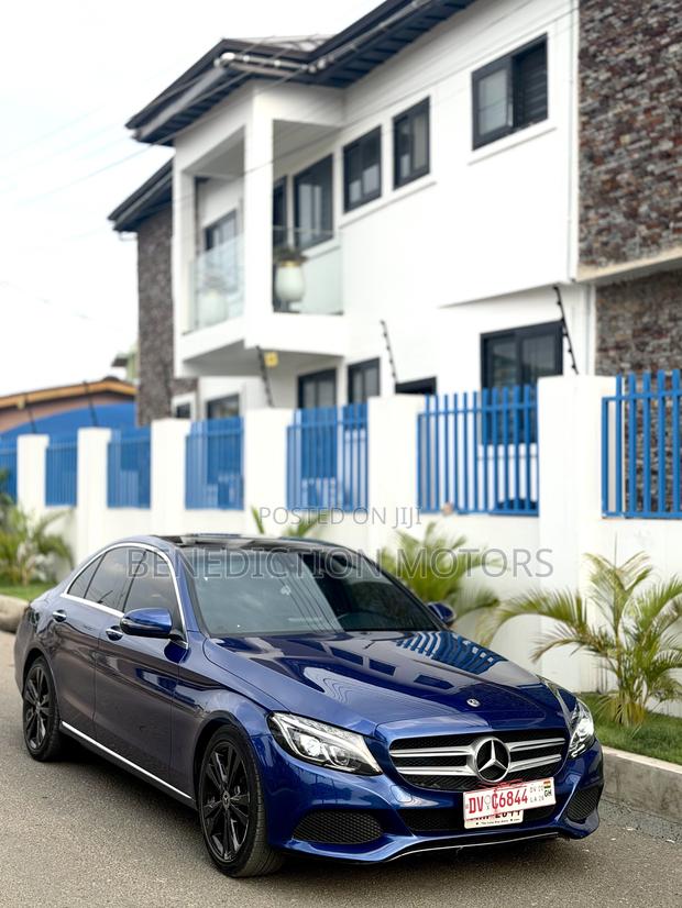 Mercedes-Benz C300 Base C300 RWD Sedan 2018 Blue