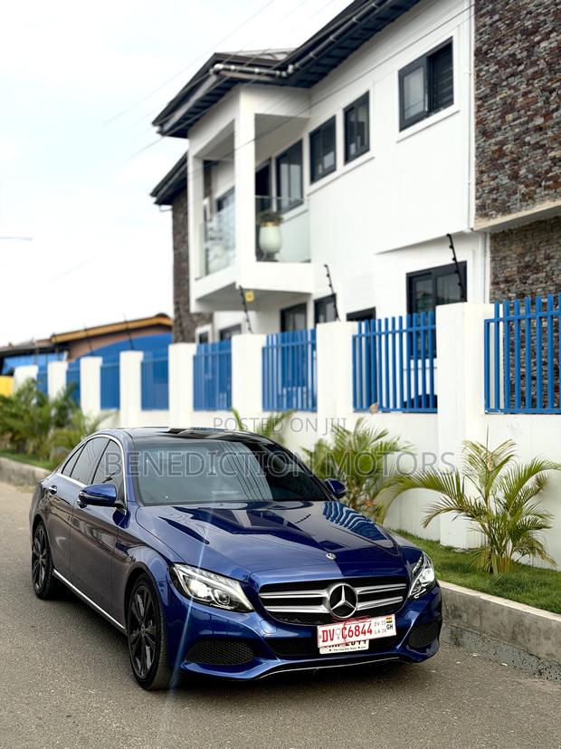 Mercedes-Benz C300 Base C300 RWD Sedan 2018 Blue