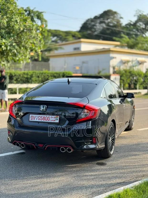 Honda Civic Touring Sedan 2018 Black