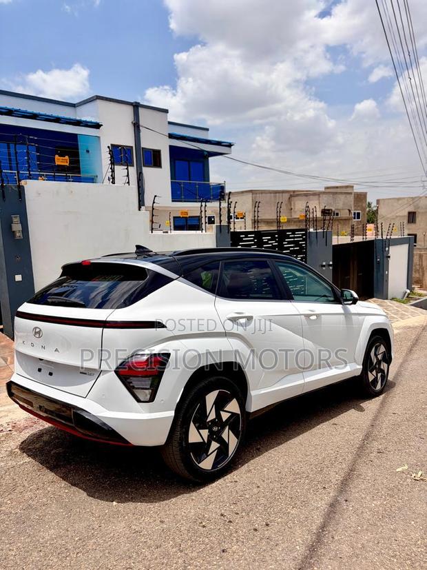 Hyundai Kona SEL 2024 White