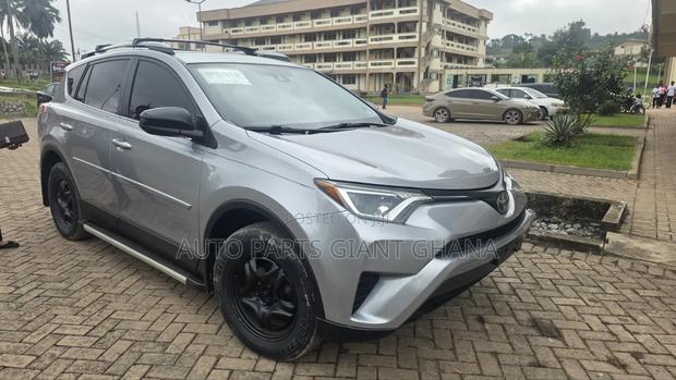 Toyota RAV4 2017 Silver