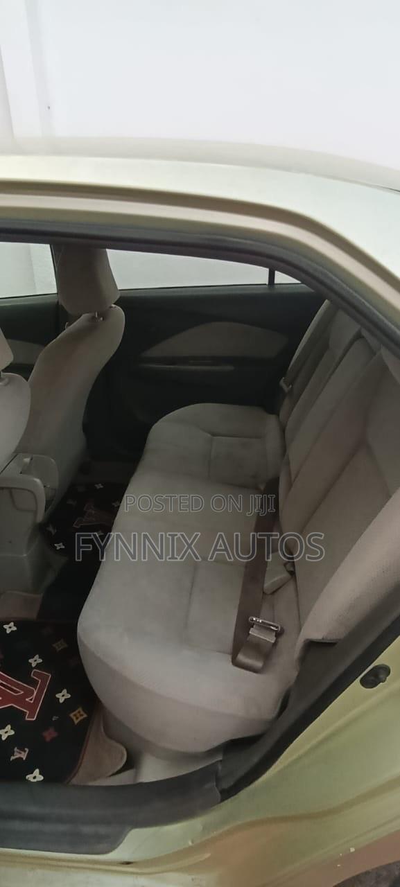 Toyota Belta 2010