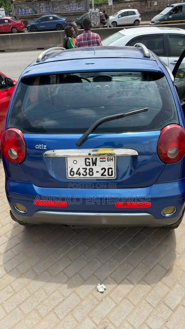 Hyundai Mistra 2013 Blue