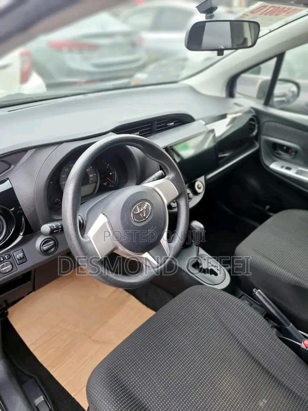 Toyota Vitz 1.3 AWD 3dr 2015