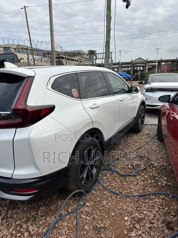 Honda CR-V 2022 White