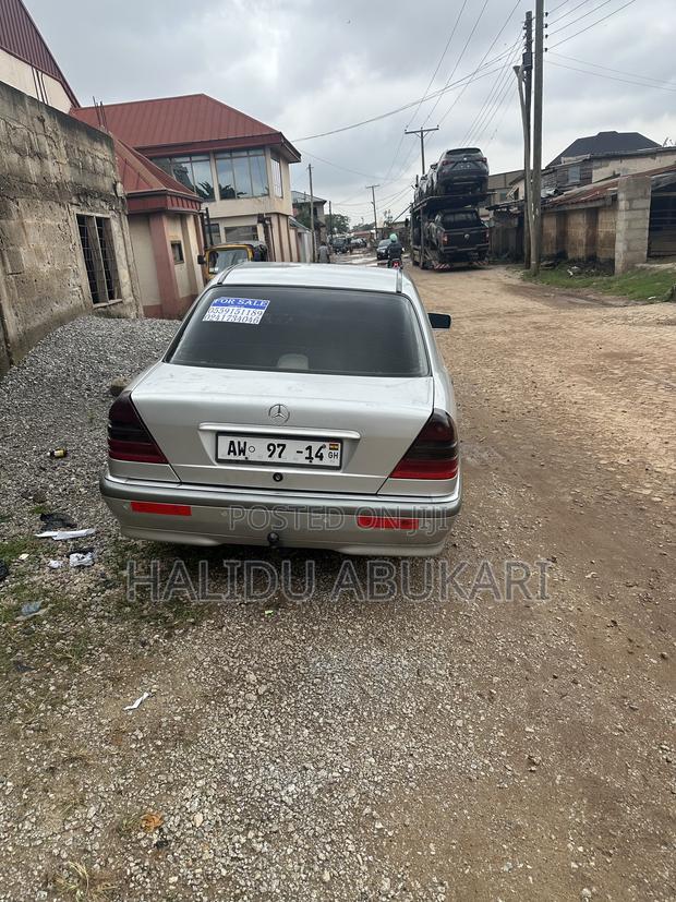 Mercedes-Benz C-Class 2002 Silver