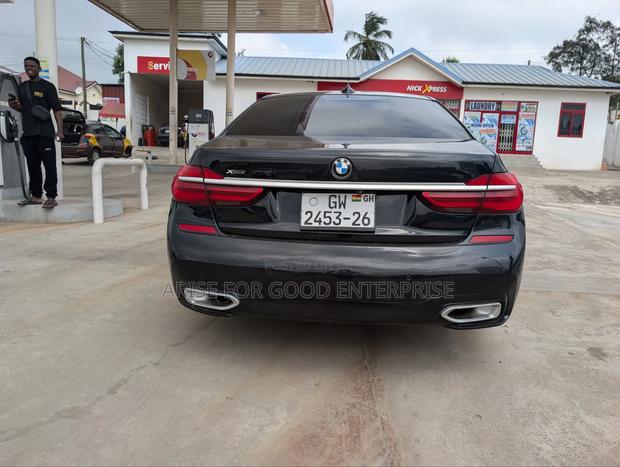 BMW 740 2018 Black