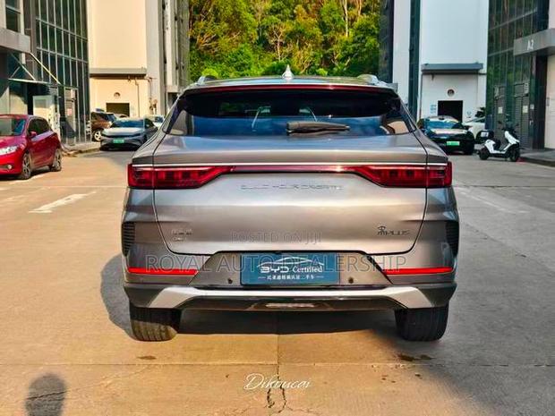 BYD Song Plus EV FWD 2021 Gray