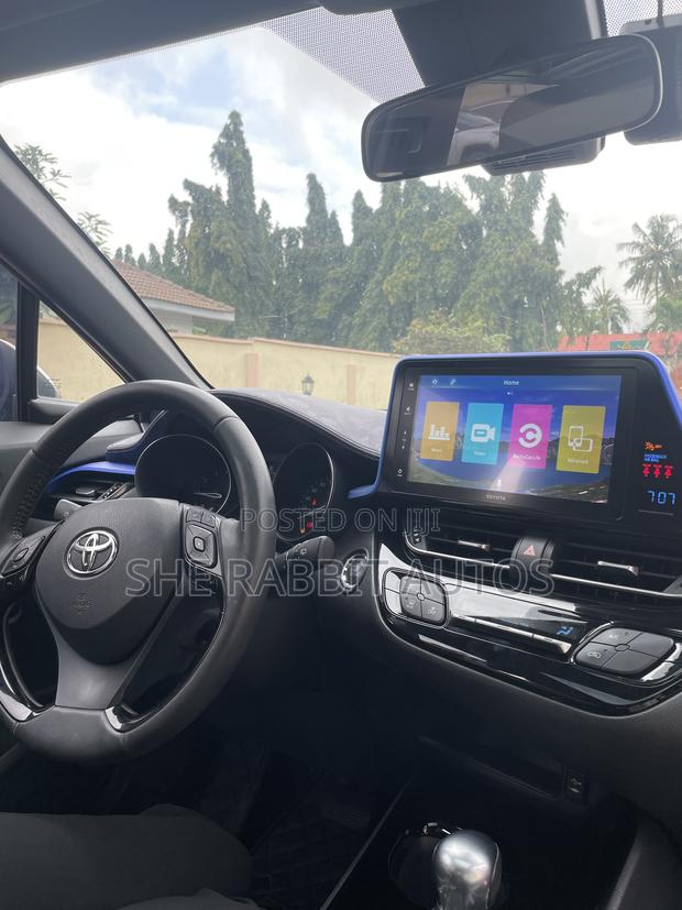 Toyota C-HR 2020 Gray