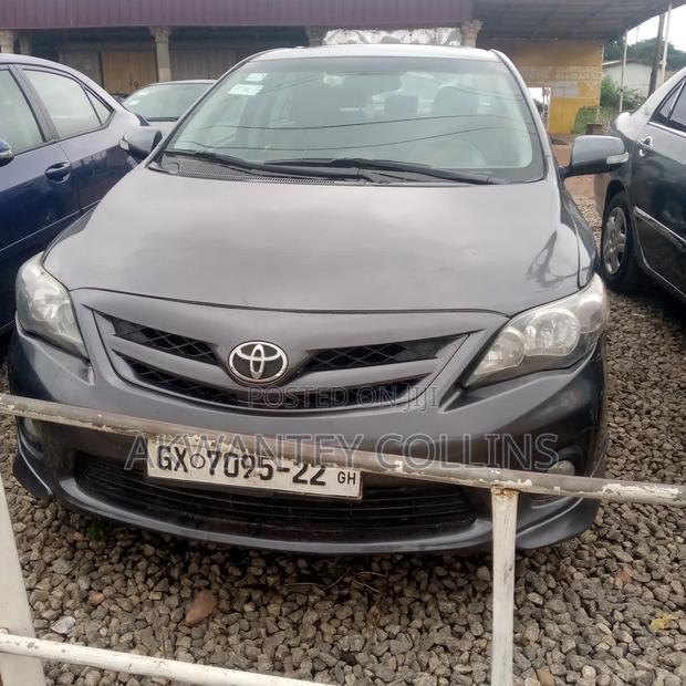 Toyota Corolla 2013 Gray