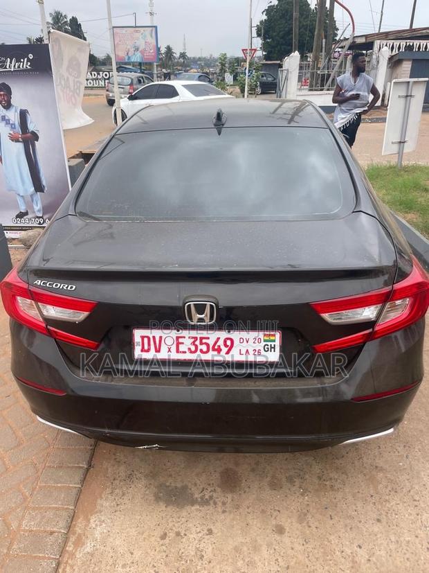 Honda Accord LX (1.5L 4cyl Turbo CVT) 2019 Black