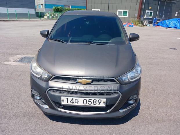Chevrolet Spark 2016 Gray