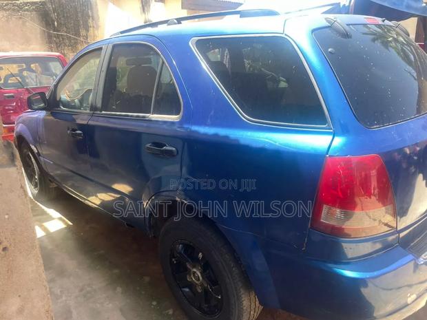Kia Sorento 3.5 V6 Automatic 2005 Blue