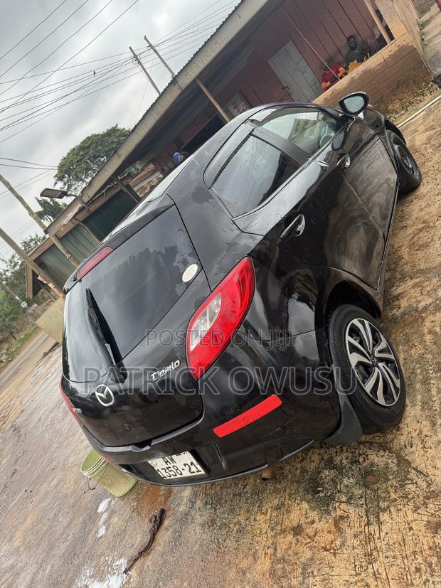 Mazda Demio 2007 Black
