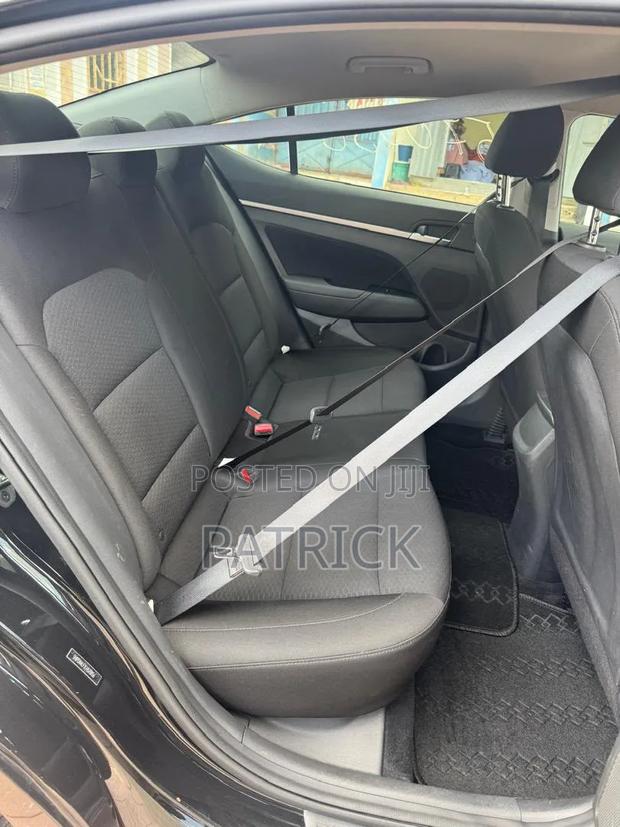 Hyundai Elantra 2020 Black