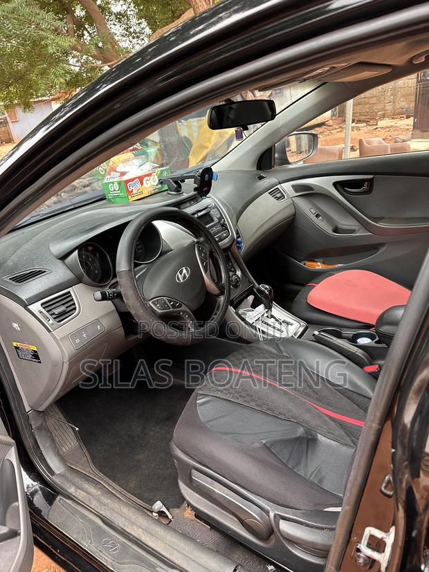 Hyundai Elantra 2013 Black