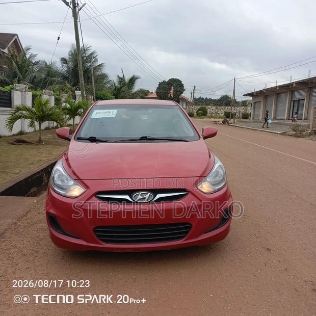 Hyundai Accent 2013 Red
