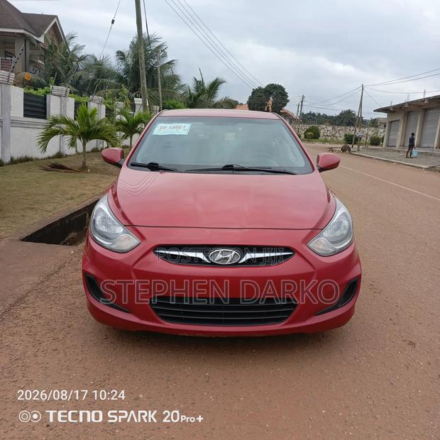 Hyundai Accent 2013 Red