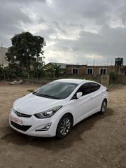 Hyundai Avante 2016 White for sale