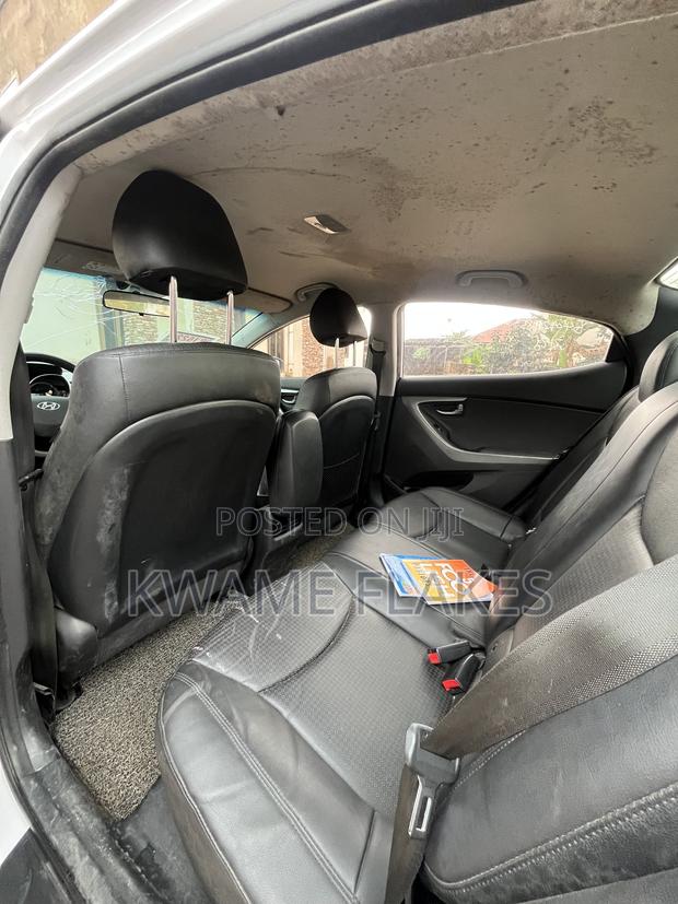 Hyundai Avante 2016 White